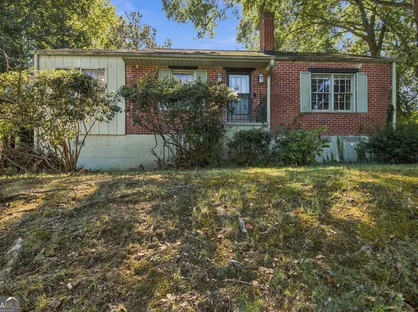 620 S Gordon Cir, Hapeville, GA 30354
