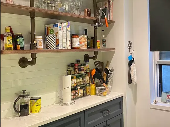 135 East 39th Street image 5 of 20