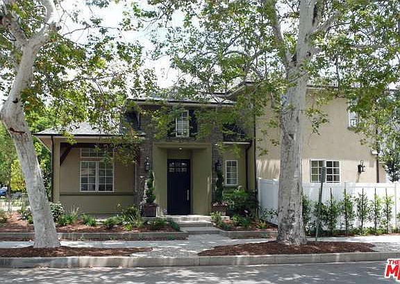 3rd image of 310 S Orchard Dr