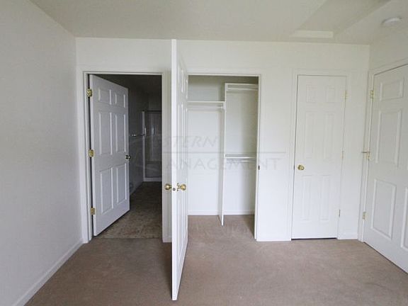 5th image of 1502 38th St W Unit 4