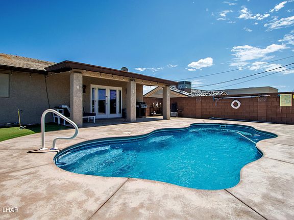 2nd image of 1045 Rolling Hills Dr
