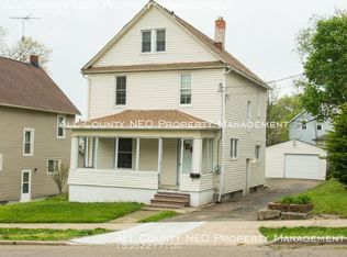 2158 SW 9th St, Akron, OH 44314