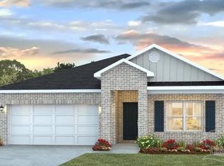 8033 Fir Tree Dr, Milton, FL 32583