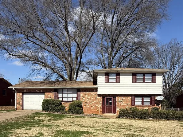 3616 Hester Ln NW, Huntsville, AL 35810