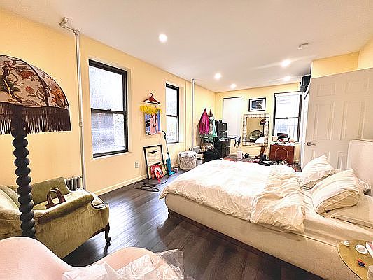2nd image of 137 Sullivan St #4A