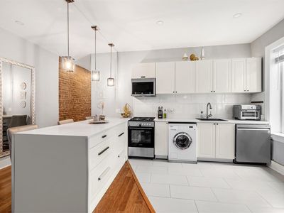 4508 40 Street #D31, Long Island City, NY, 11104