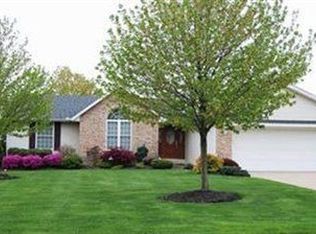 1099 S Azalea Blvd, Barberton, OH 44203