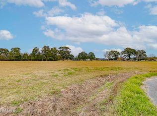 68 Horsemans Trail Dr, Opelousas, LA 70570