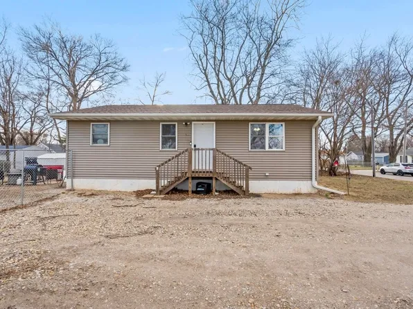 130 Marion St, Evansdale, IA 50707
