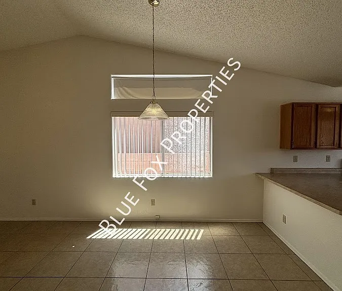 3472 W Sky Ridge Loop — Photo 8