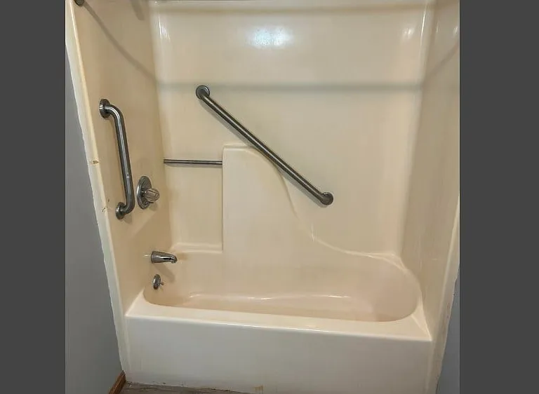 145 Lincoln St #145 — Photo 4
