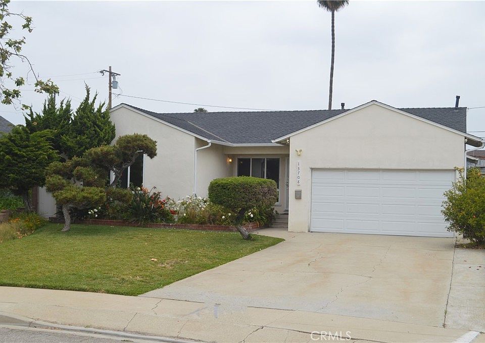 1st image of 13708 S Mariposa Ave