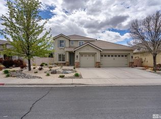 2470 Lincoln Meadows Dr, Reno, NV 89521