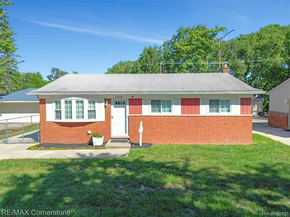 34578 Phyllis St, Wayne, MI 48184
