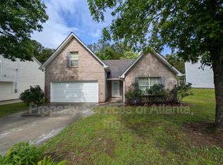 2047 Mulberry Ln, Lithonia, GA 30058