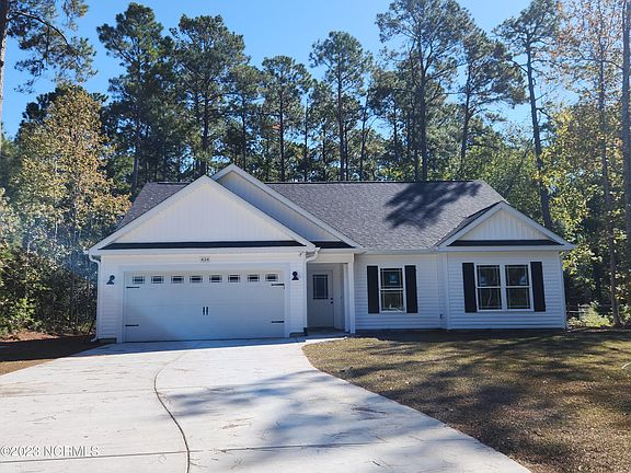 3rd image of 434 Sandlewood Drive NW
