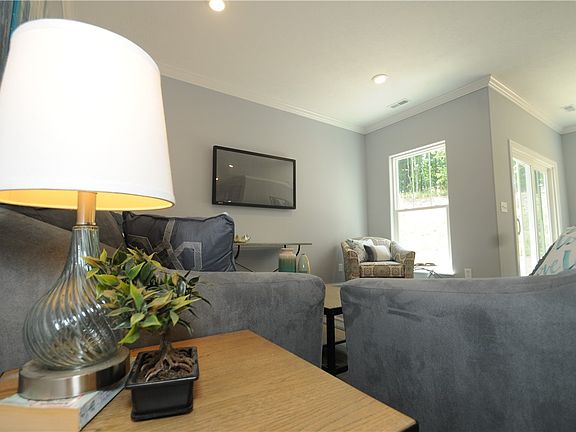 4th image of 326 Gleneagles Dr Lot 216