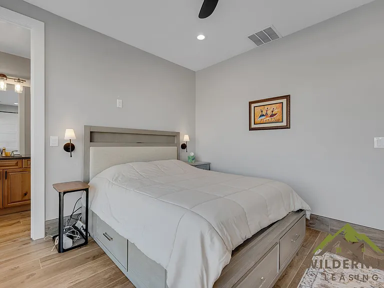 332 Lake View Dr — Photo 10