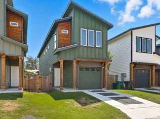 1958 E Crockett, San Antonio, TX 78202