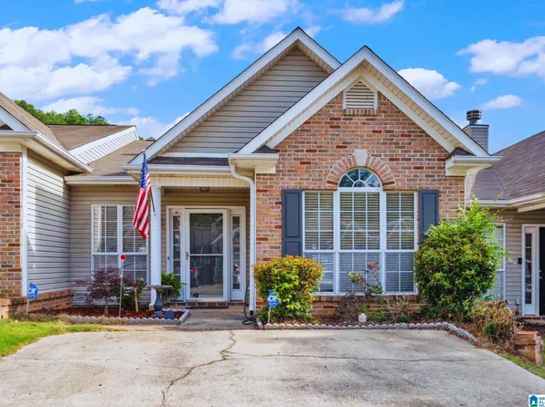 115 Coales Branch Dr, Pelham, AL 35124