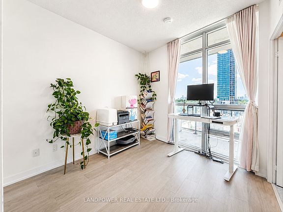 3rd image of 8 Trent Ave #824