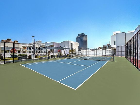 3rd image of 798 N Olive Ave #406