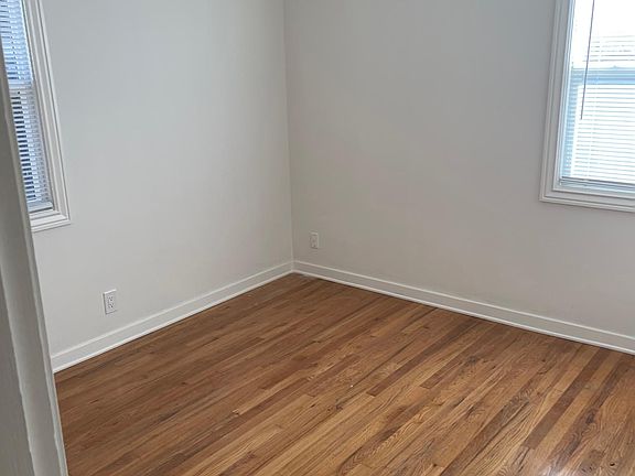 5th image of 1778 Hamilton Ave