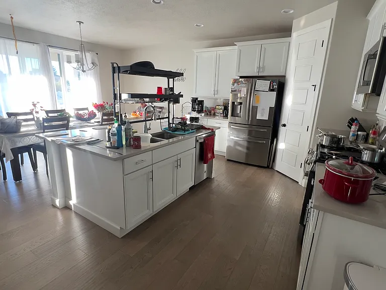 1747 S Prevedel Dr — Photo 7