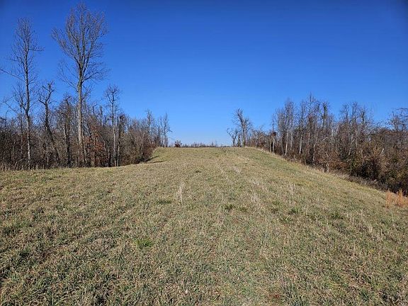 2nd image of 330 Private Road 660