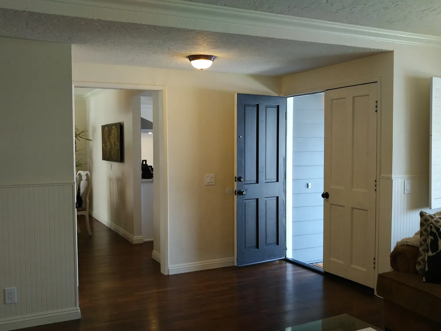 3 bed, 1350 sqft, $6,200 — Photo 3