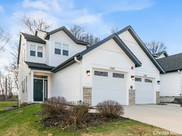 2368 Watertown Way #38, Grand Rapids, MI 49505