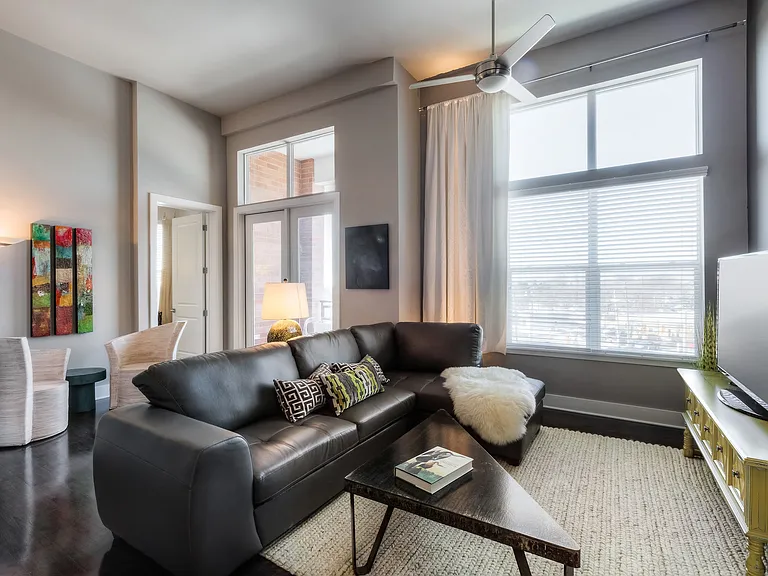 The Vue — Photo 15