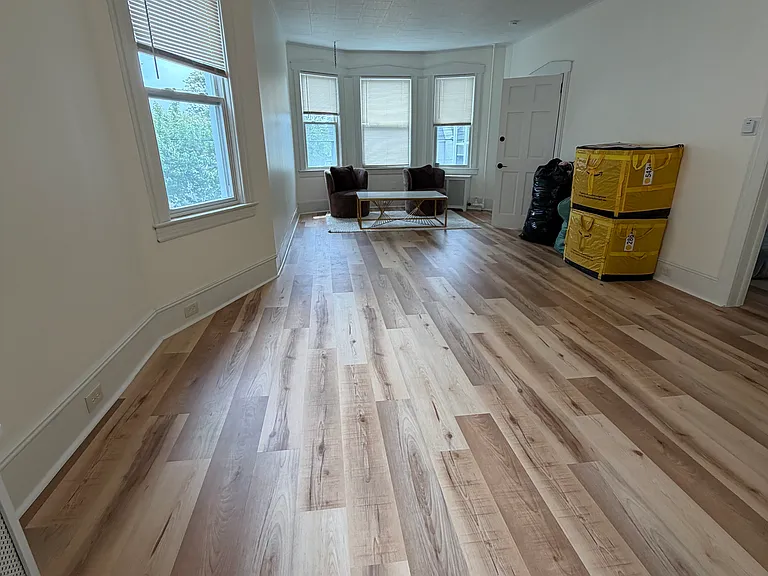 18 E 2nd St #2 — Photo 5