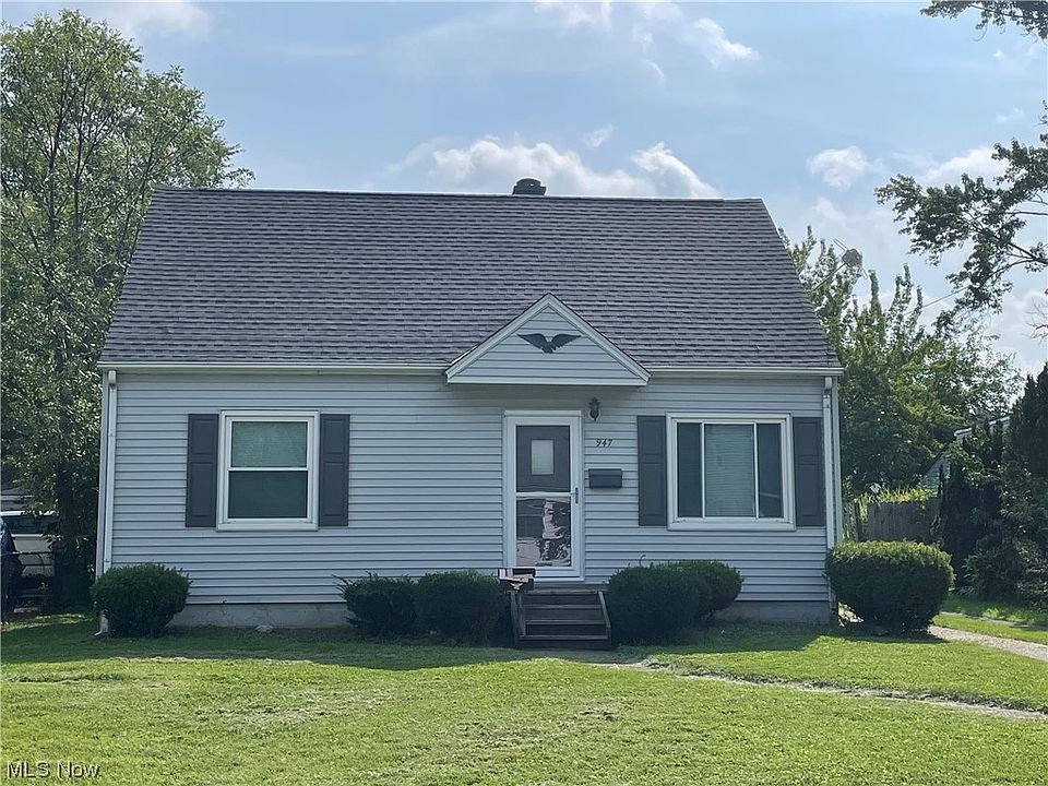 1st image of 947 Warwick Dr