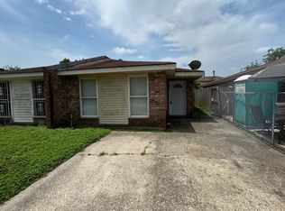 7826 Venice Blvd, New Orleans, LA 70128