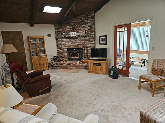 4th image of 2131 Cabiao Rd