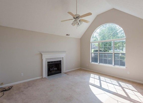 5th image of 51 Serenity Ln