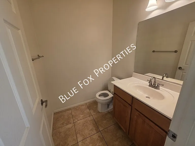 3508 W Lost Village Ln — Photo 42