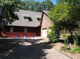 3251 E Charing Cross, Fayetteville, AR 72703