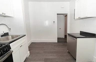 Rented by RealTegrity NY LLC