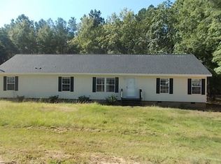 107 Pine Forest Dr, Sandersville, GA 31082