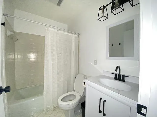 11901 Oak Knoll Dr #A — Photo 9