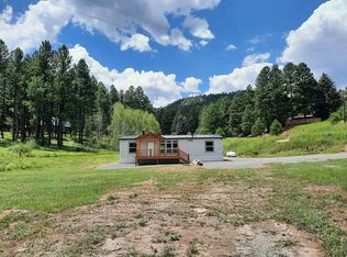 100 Hofheins Pl, Jemez Springs, NM 87025