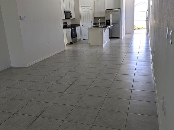 5th image of 3127 Crab Trap Dr