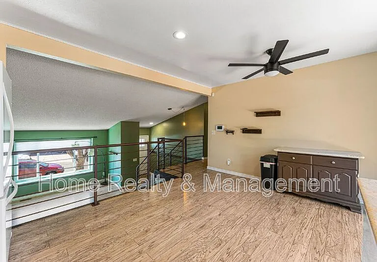 18976 E Mercer Dr — Photo 13
