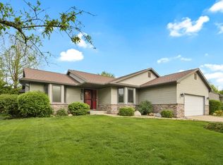 2917 Susan Stone Dr, Urbana, IL 61802