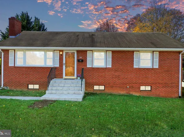 618 Randolph Ave, Front Royal, VA 22630