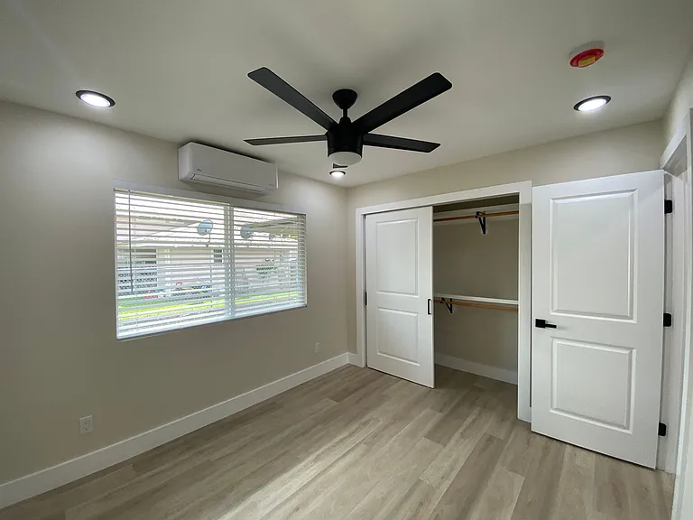 16-2115 Emerald Dr — Photo 16