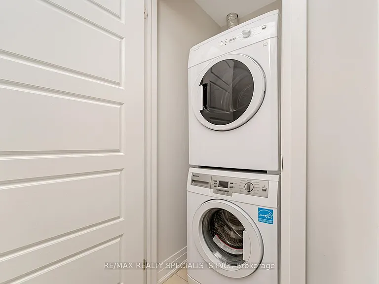 1206 Main St E #106 — Photo 16