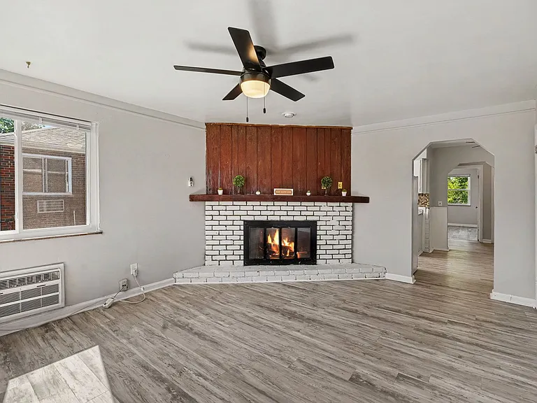 629 Maple Dr — Photo 4
